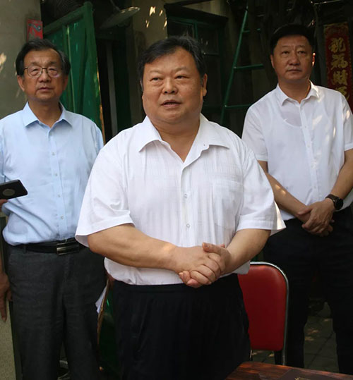 2_1445035385.jpg 2_1445035385.jpg